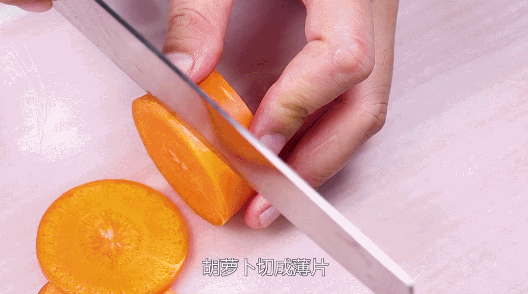 别给宝宝煮小米粥了，搅一搅就出锅，比小米粥营养，出锅就秒光