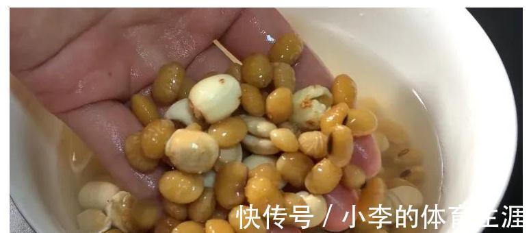 黄花菜|孩子容易烦躁爱发脾气,多炖这道汤给他喝,清心除烦,清润好喝