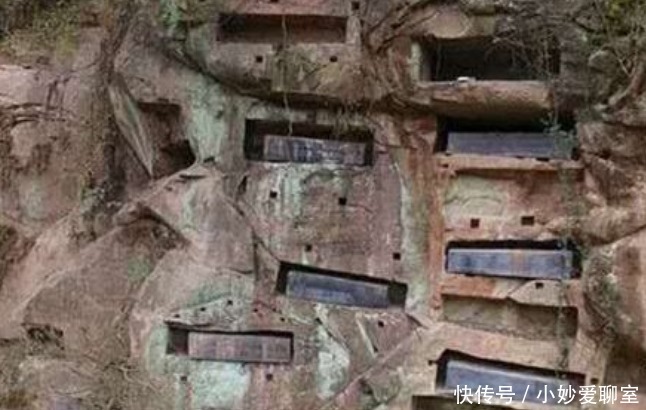 老农|古人是怎么将棺材挂在峭壁上的?一老农道破玄机,专家对此质疑