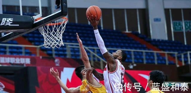 李春江|CBA排名大乱!辽宁连胜稳居榜首,山东失颜面,李春江复仇返前三!