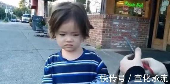 小辫子|“不靠谱奶爸”给娃理发,看到头型娃瞬间崩溃,网友:哪来的自信