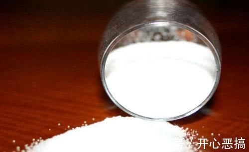 芝麻梗 天然的“染发剂”被找到了, 洗头时加一点, 白发慢慢黑回来