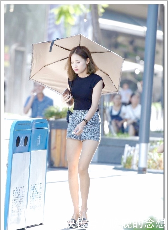 气质|街拍:街拍达人时尚穿搭大集合,显得优雅又有气质