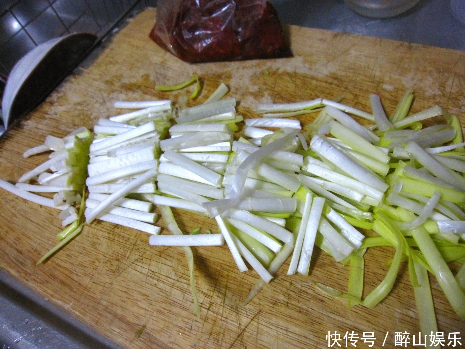 牛肉和它才是天生一对,做法超简单,营养又美味,孩子爱吃还下饭