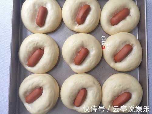 自从我学会火腿肠面包这做法，我家一周做一次，营养健康还省钱