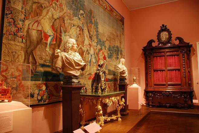 博物馆|大都会博物馆有一件“谜”样彩陶,专家说,它是一件消失的古乐器