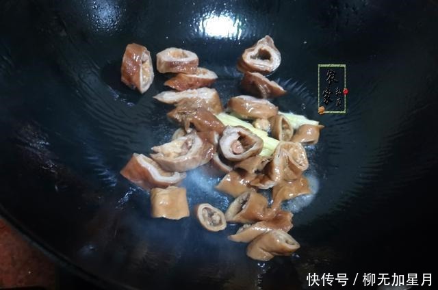  美食|这肉很多人“嫌弃”它，却是吃货眼中的美食，炒一炒比肉还香！