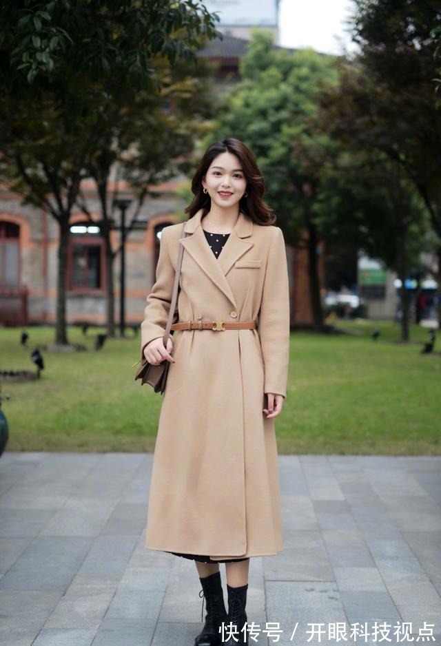 老爹 女人再懒也别总穿小白鞋,今年秋天流行这“5双鞋”,时髦不累脚!