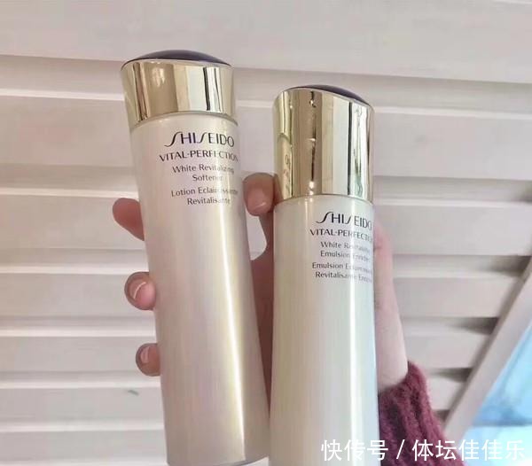 水乳|补水效果好的护肤品有哪些这5款口碑超高不踩雷,值得收藏