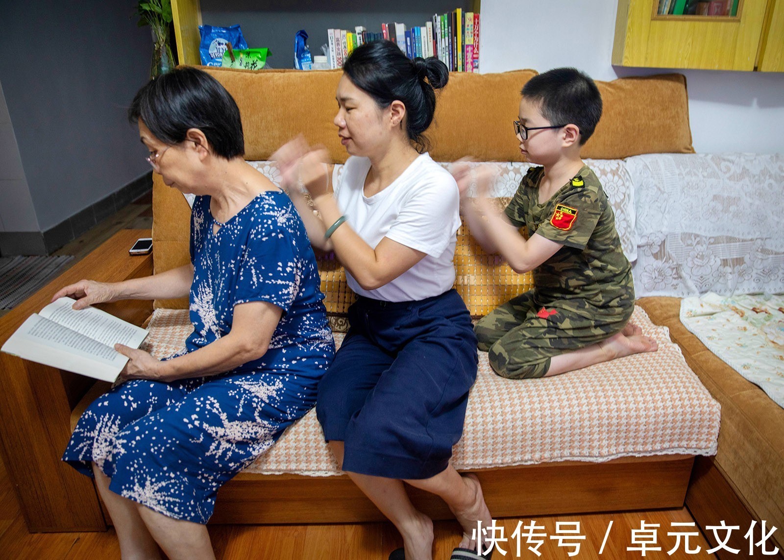 难念的经|你还拿别人家孩子作比较?请别再伤害孩子了,正确的方法如此简单!