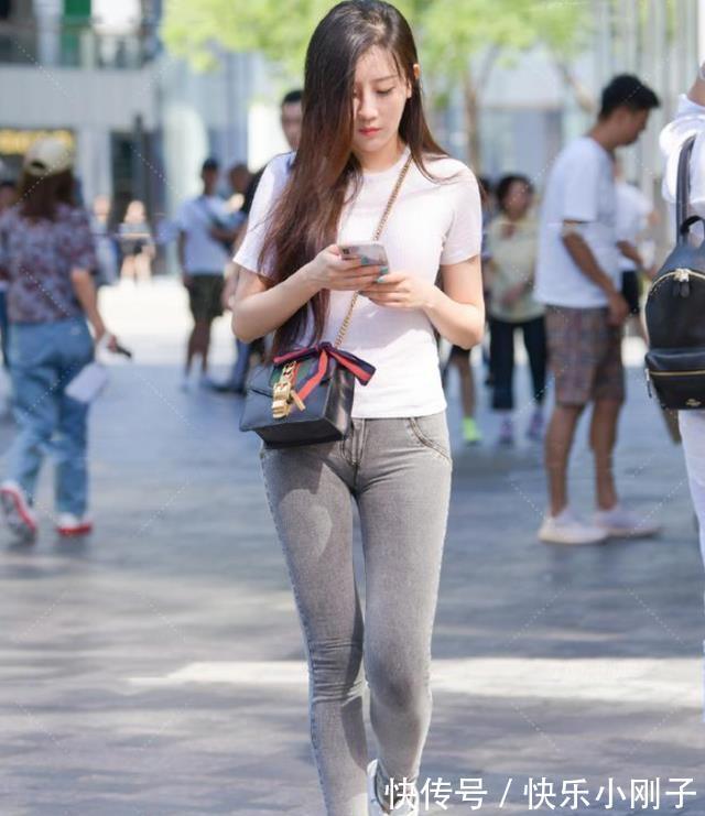 打底裤 修身有型的打底裤装扮绽放美丽时刻,大方好看值得借鉴,简约大方