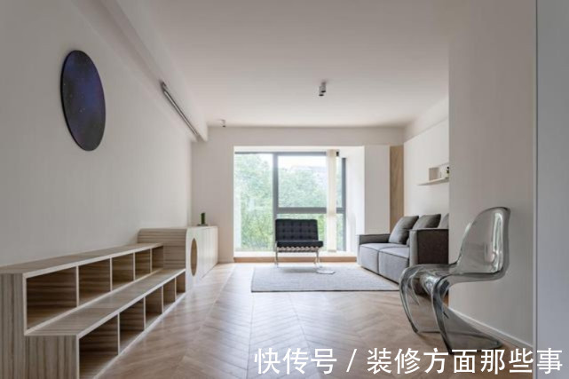 卧室|92平现代简约二居室，原木家具+大白墙搭配全屋干净又清爽