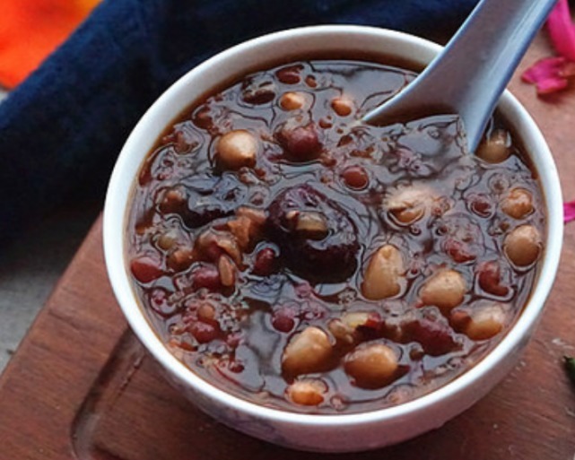 真正平民“补血方”,隔三差五吃,补血活血,脸色更红润