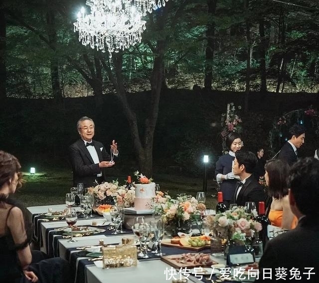 贵妇撕X、小三进门、豪门宅斗,又一部堪比