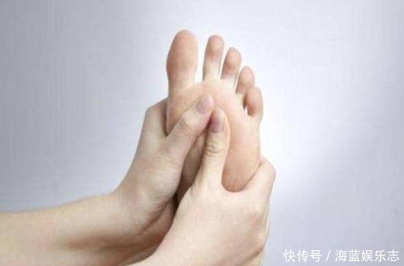 身体不好的人,脚上出现4种表现,如果没有,恭喜身体还挺棒呢
