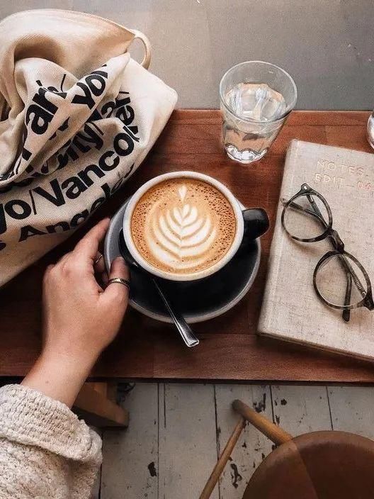  糖色|穿上焦糖色，温暖又甜蜜