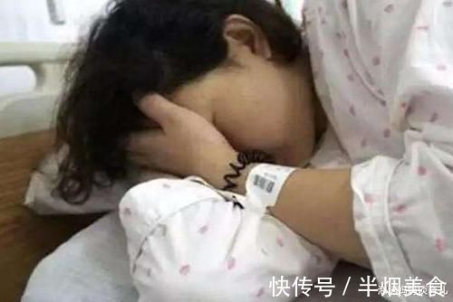 孕期|25岁孕妇怀胎8月,因婆婆的一句话,孕妈妈拿着凳子往腹部砸去