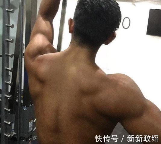 背部|熟练掌握这2个动作,宽大且厚实的背部肌肉,你也能够拥有