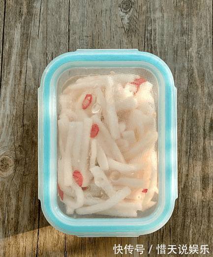 手工|婆婆纯手工制作的腌萝卜,开胃又营养,下饭必备,制作做法超简单