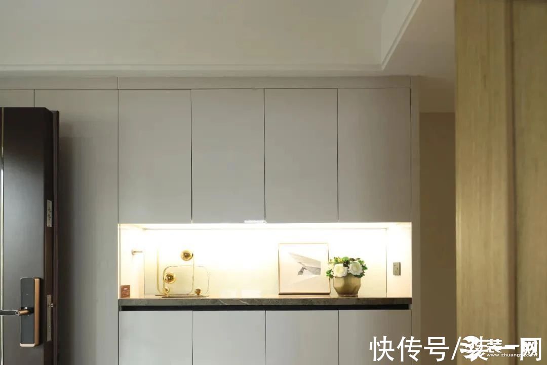 气口|玄关设计必备的10个功能 你家装修的时候留意到了吗？