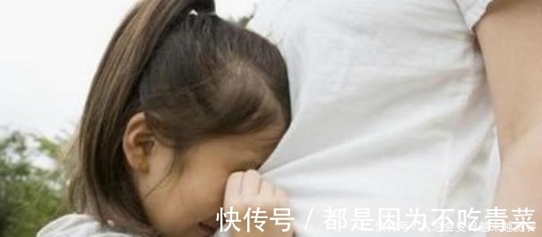 思思|孩子昂贵水杯在学校被摔,对方家长只肯赔偿50,老师处理方法很赞