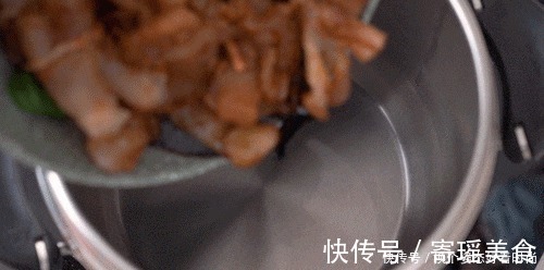 豆腐|秒杀餐馆的好方子!上锅一焖香绝了,软糯超下饭!