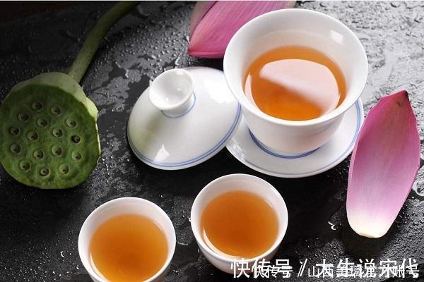 在茶桌上这些失礼的行为，看看你有没有中招细节成就品味