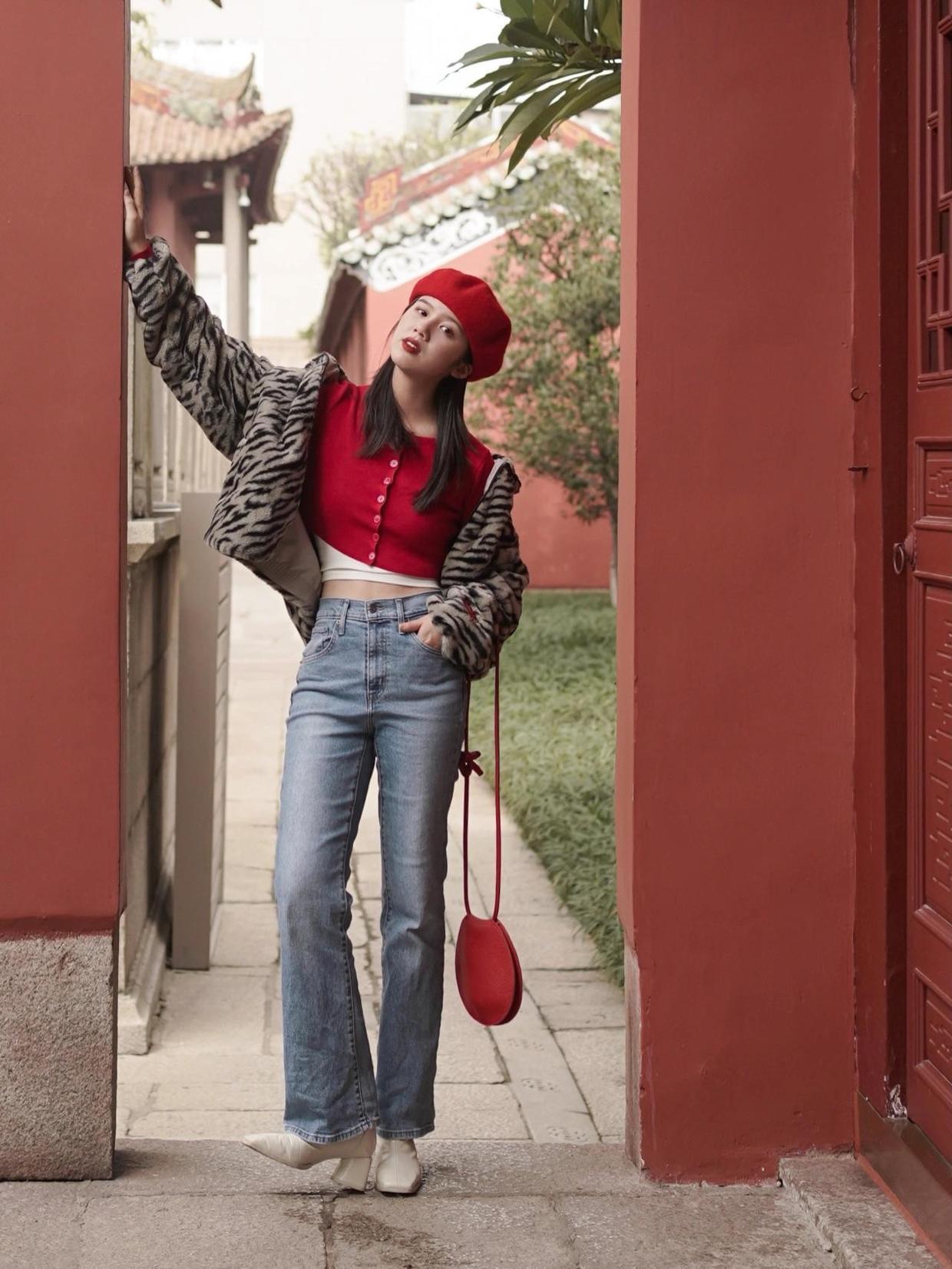 穿搭|想要穿出独特个性?试试豹纹外套吧!扑面而来的野性美