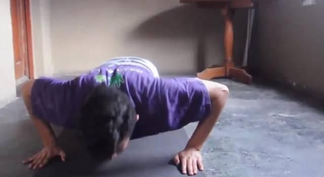 乔治|每天100个俯卧撑，30天转型真实是这样子吗？壮汉改变值得深思！