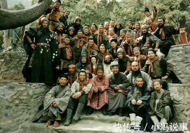 西门庆&《水浒传》的好汉,究竟是滥杀无辜的土匪,还是替天行道的英雄