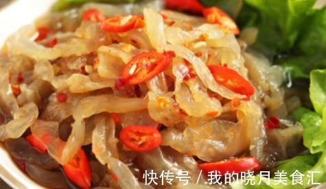 海蜇皮|这菜七月要多吃，热量低含钙高，简单一拌特好吃，爽口开胃又下饭