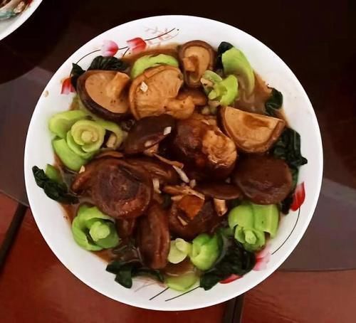 初三“回门”，小舅子媳妇做了14道菜，媳妇都是现成的没炒啥