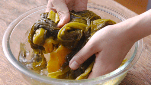 鸡腿肉|高温天必吃这道菜,酸爽下饭,两步搞定!