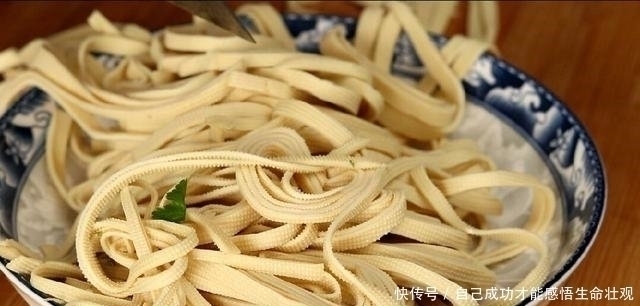 开胃|这菜浑身都是宝,可惜很多人不懂,简单一拌,给家人吃营养补钙