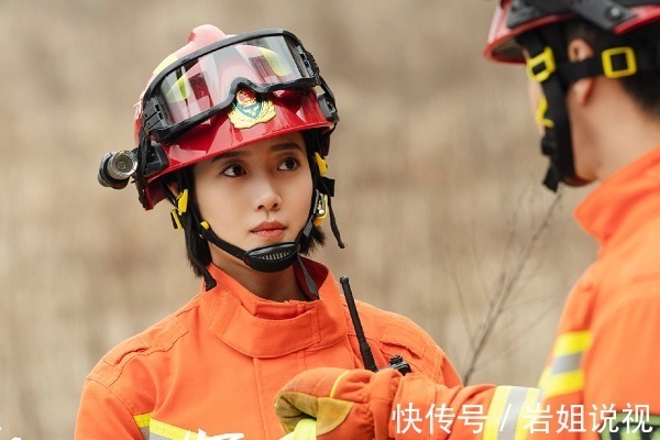 王大印|《你好,火焰蓝》父母三观正,孩子自然通透,江桐如此,他也如此