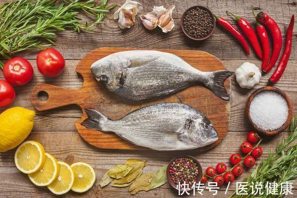 痛风|尿酸高或诱发痛风等多种问题,不妨多吃这6类饮食,或能排出尿酸