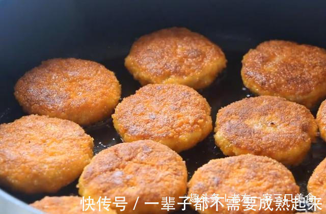 苹果加2个鸡蛋,这样做太美味,连吃8个越吃越香,做法真简单