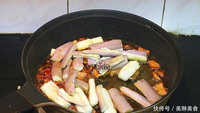 茄子最好吃的做法,不油不腻又入味,喷香喷香的真好吃!