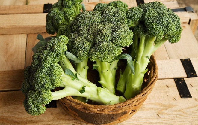 西兰花好吃却不能乱吃，吃西兰花时有1大禁忌，很多人还不清楚