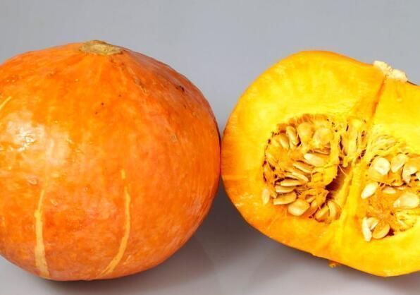 膳食纤维|吃南瓜有利于降血糖 吃南瓜容易升高血糖 听听医生是怎么说的!