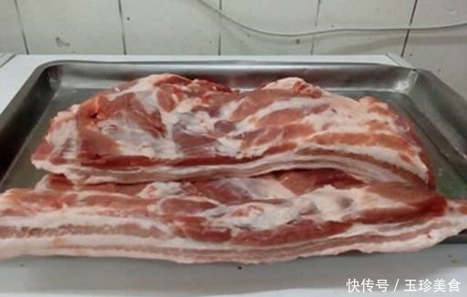白吃|“上五花肉”和“下五花肉”有什么区别?不懂你的猪肉白吃了
