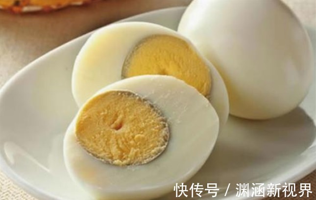做水煮蛋，不要直接用水煮！做好4点，又香又嫩，好剥壳，更营养