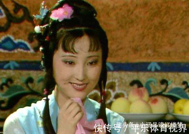 茶叶!薛宝钗说了一句什么话,让王熙凤心里不爽,竟当众给林黛玉做媒