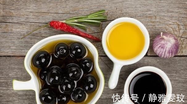 植物蛋白|黑豆加1物,女性坚持吃一点,润肠排毒,甩掉“游泳圈”!