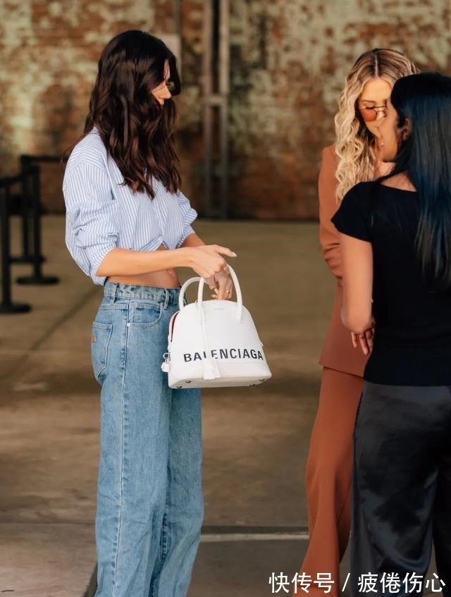 街头风格 再没有任何一个单品,像牛仔一样,经典、耐穿还很时髦!