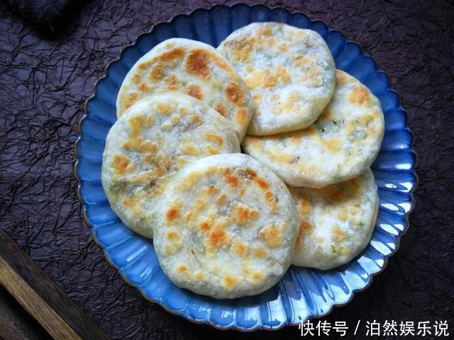 想吃馅饼又不会发面,教你一种懒人做法,30分钟可以做一大盆