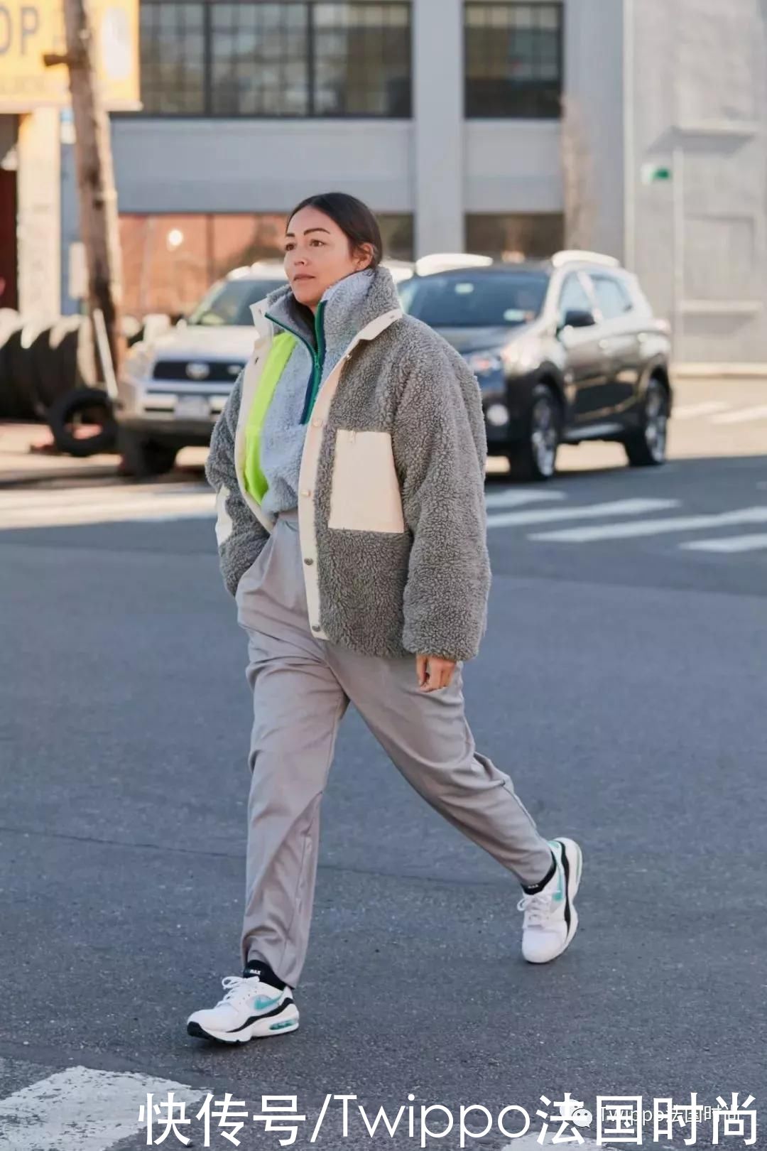 小个子女生的冬季穿搭术，才不止提高腰线这么老套