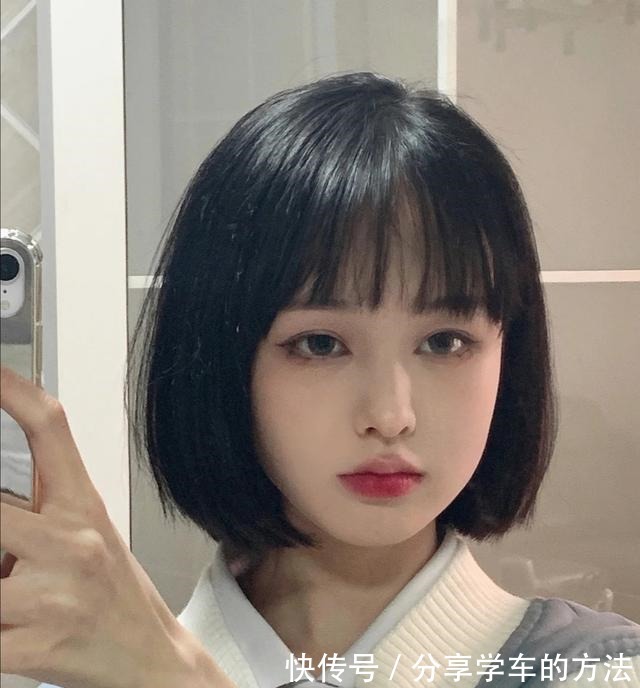 女生 有种颜值叫女生“换发型”,今年流行这几款发型,美得惊艳又高级!