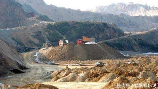 中国再次传出喜讯,境内现身“灰色石头”,比稀土资源还重要