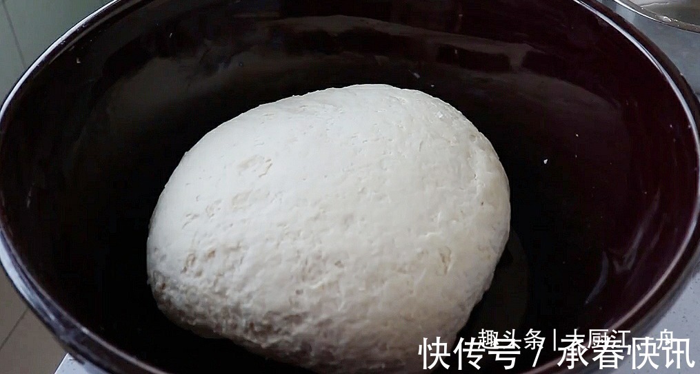 好吃|过年蒸花卷，记住不要直接上锅蒸，诀窍教会你，花卷好吃不塌馅